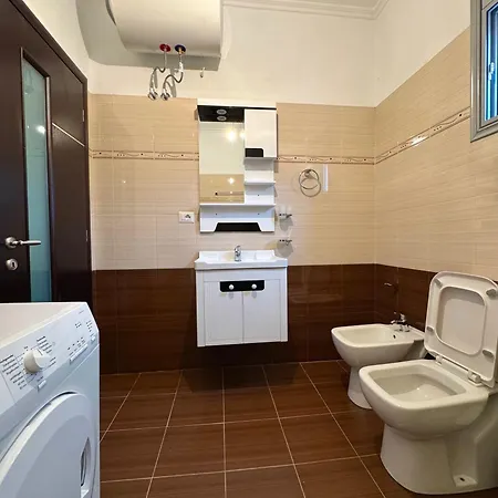 Bujtina Amar Guest house Lazarat