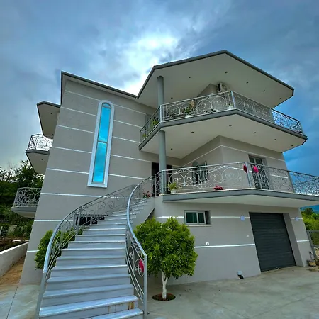Guest house Bujtina Amar *